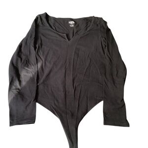 Black Long Sleeve PINK Bodysuit size(M)